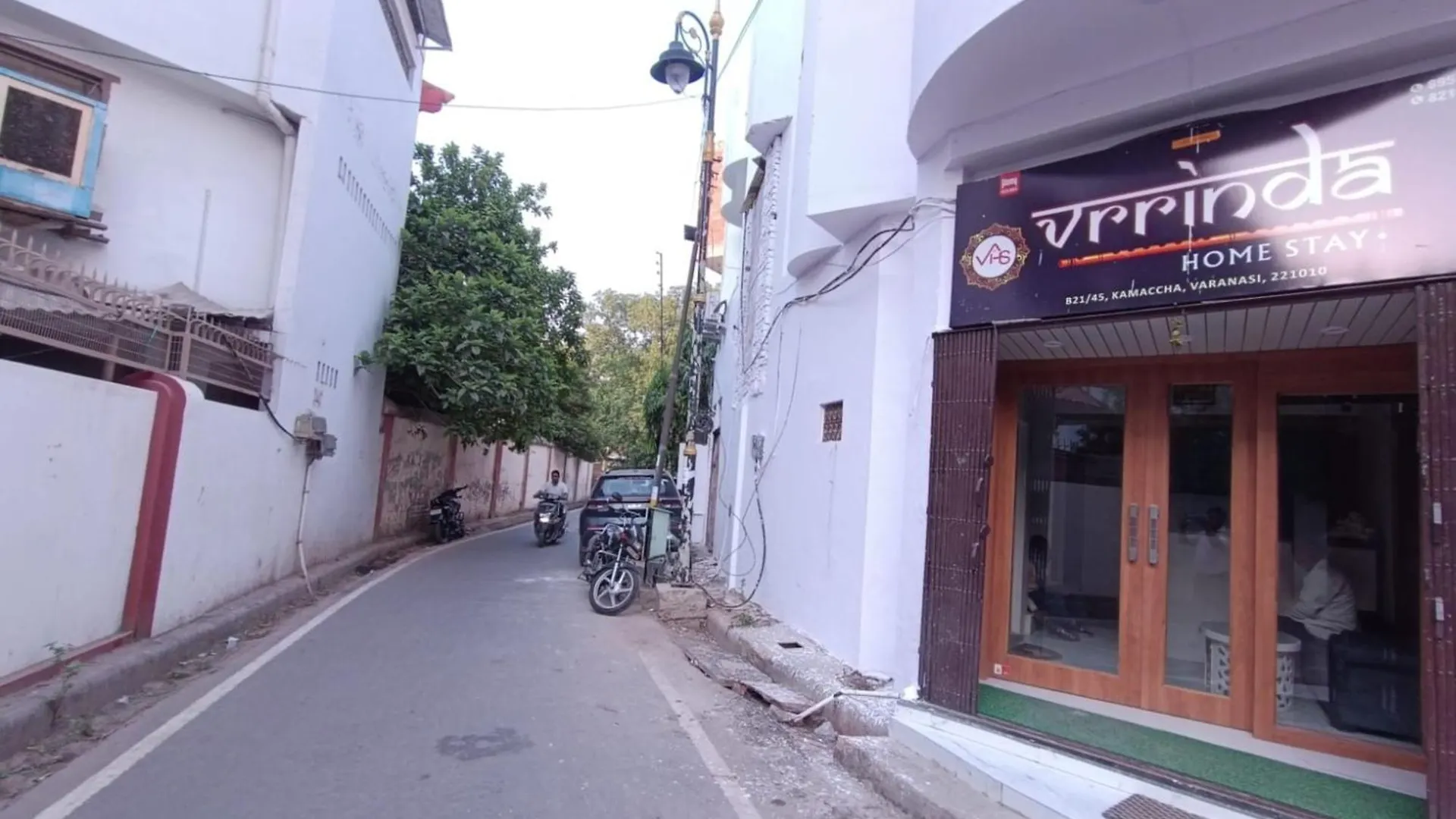 Goroomgo Vrrinda Home Stay Varanasi Enjoy Free Wifi- Free Parking And Restaurent Available 3*,