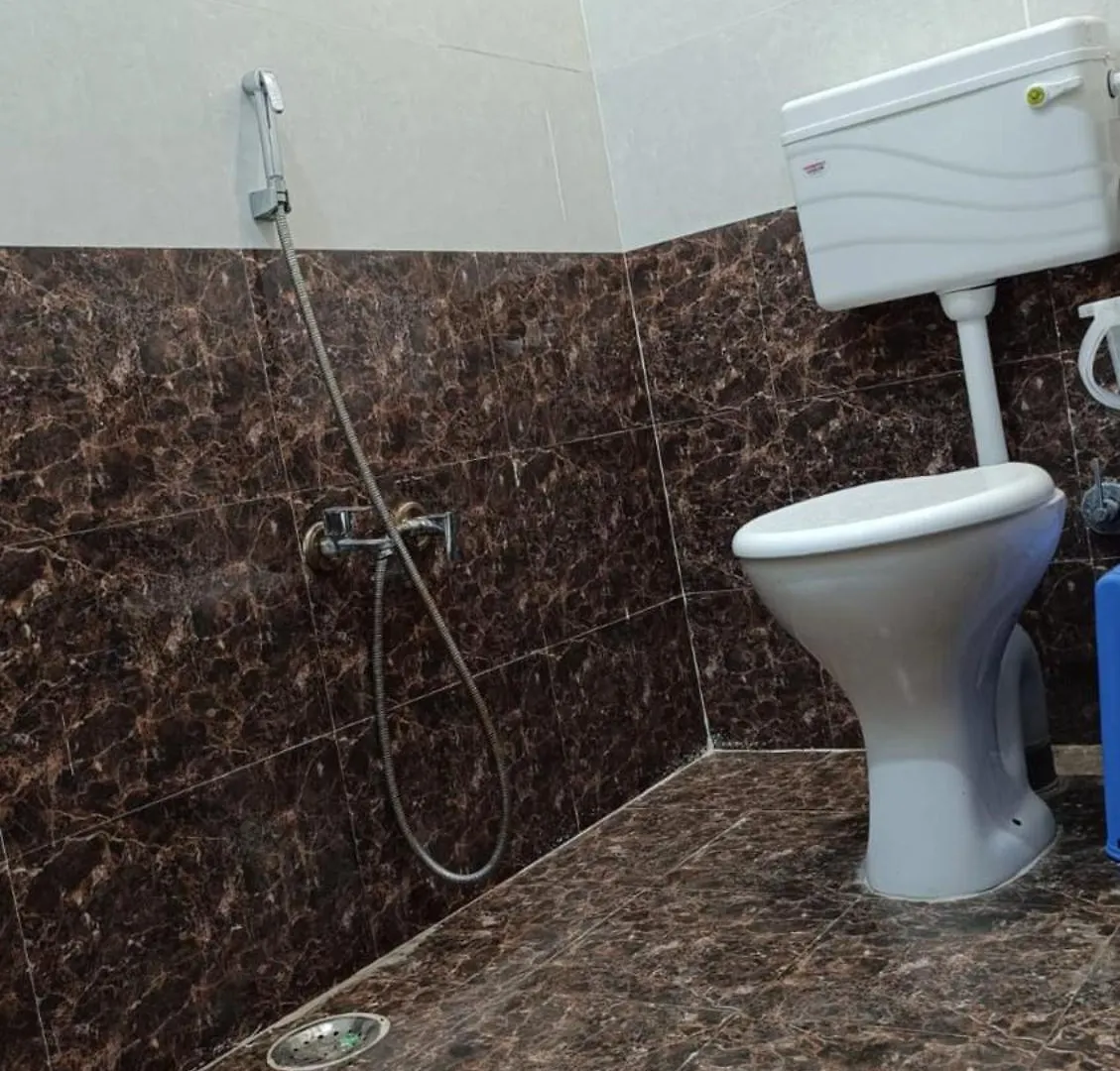 Goroomgo Vrrinda Home Stay Varanasi Enjoy Free Wifi- Free Parking And Restaurent Available 3*,  India